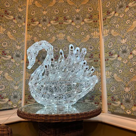 King-bed En-suite Windermere