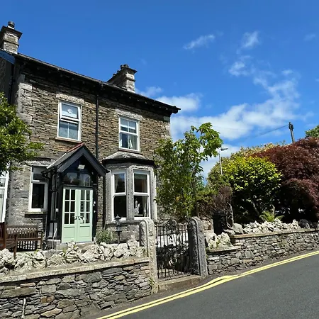 Penzion King-bed En-suite Windermere