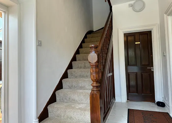 King-bed En-suite * Windermere