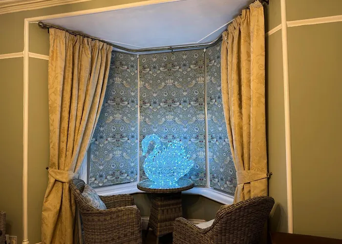 Guest house King-bed En-suite Windermere